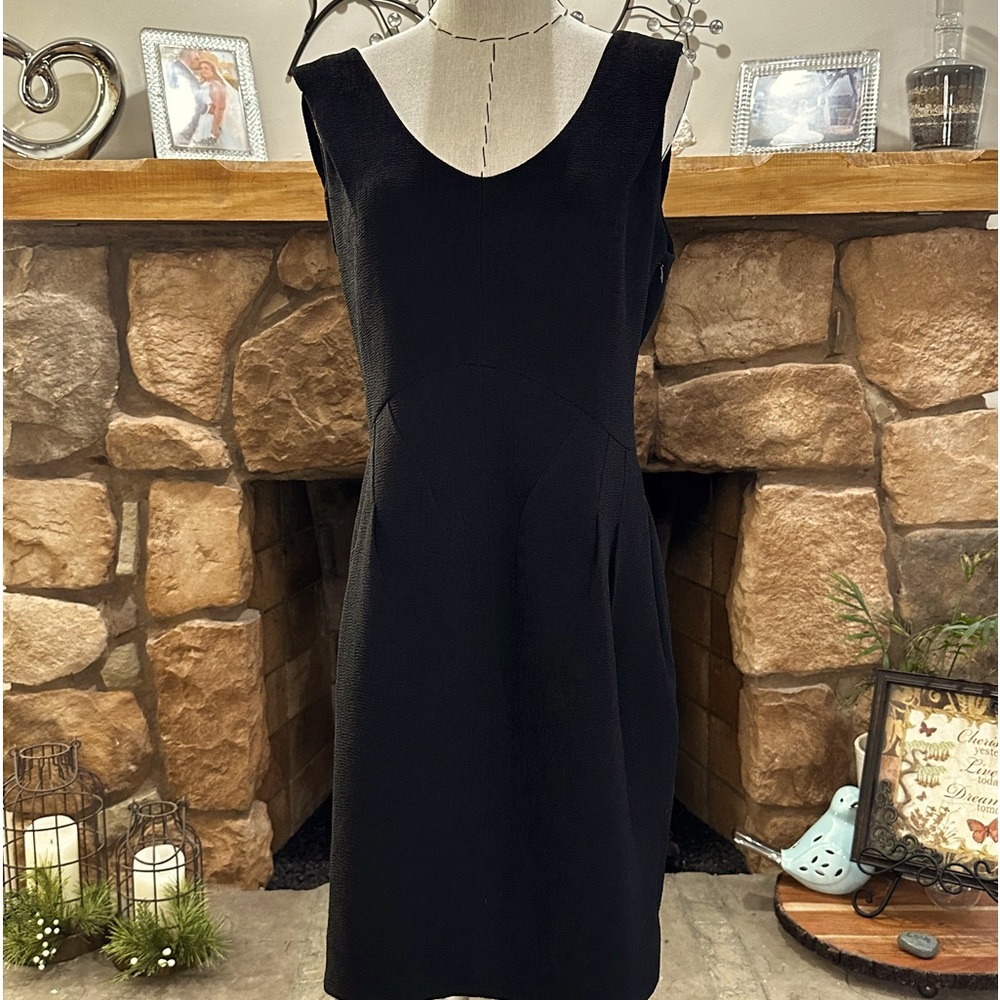 Ann Taylor crêpe deal back LBD